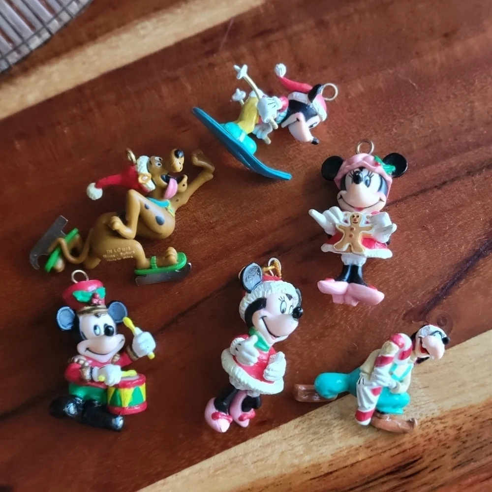 Vintage Disney Figurines set of 6 Christmas Theme Hard Plastic/Rubber Plastic